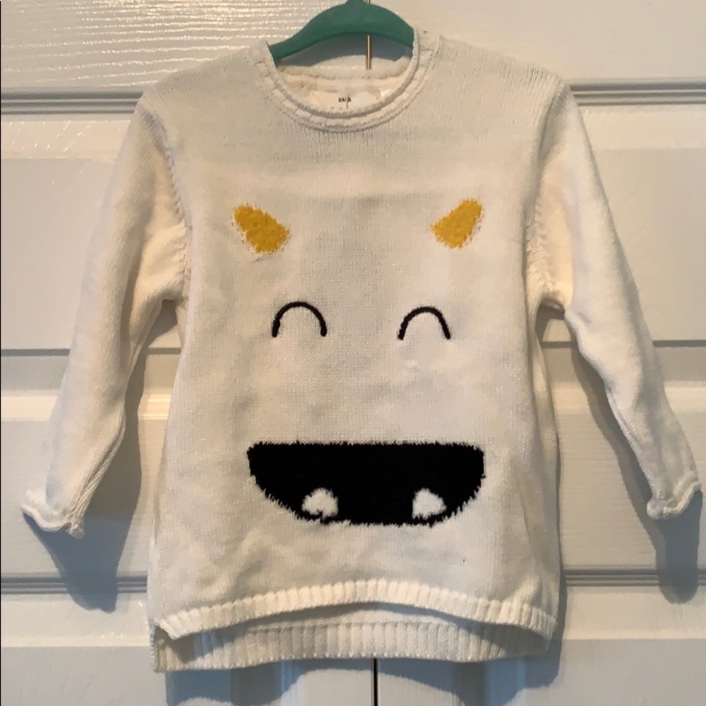 Knit wear sweater